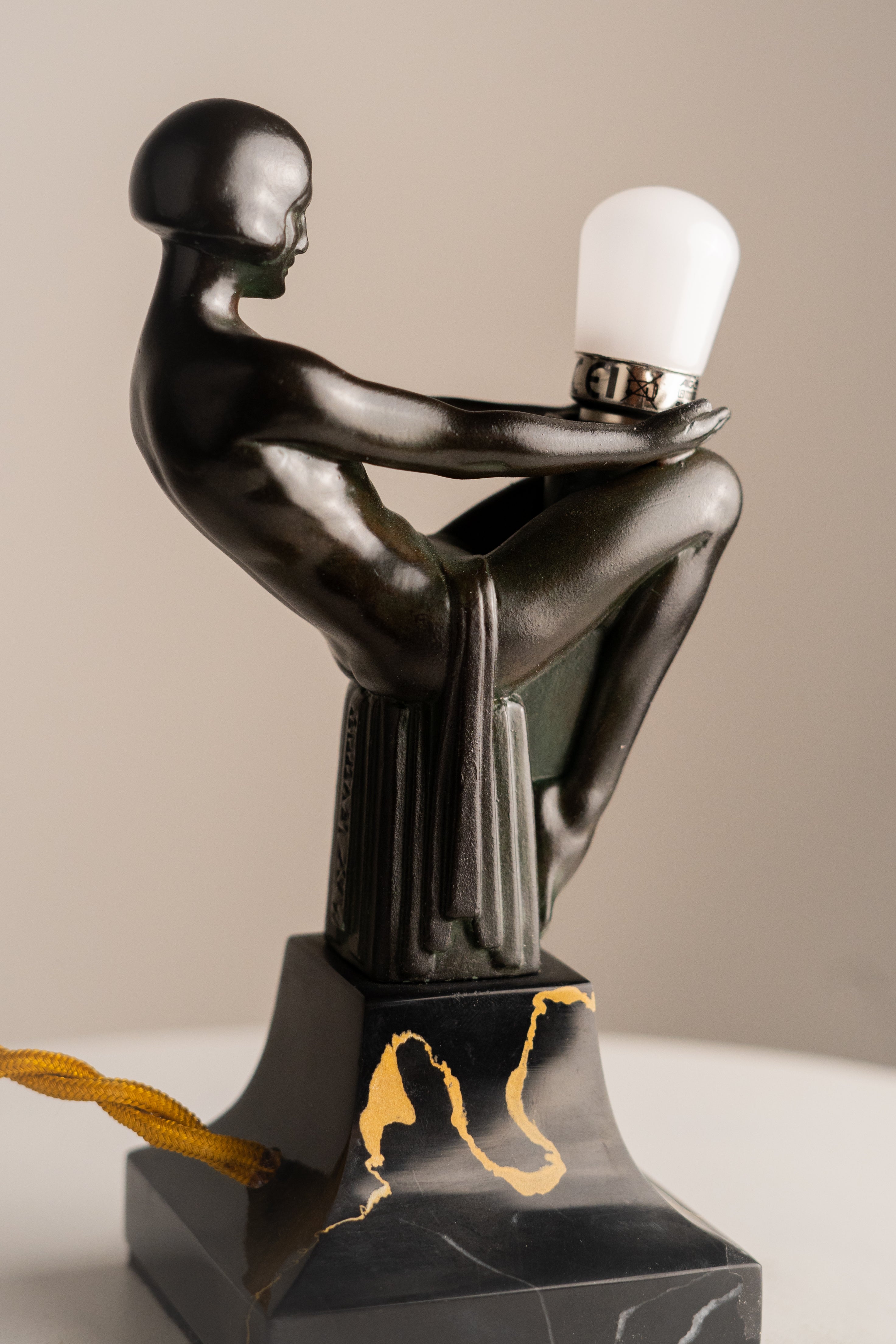 Max Le Verrier - Art Deco Lamp - Songe Lumineux