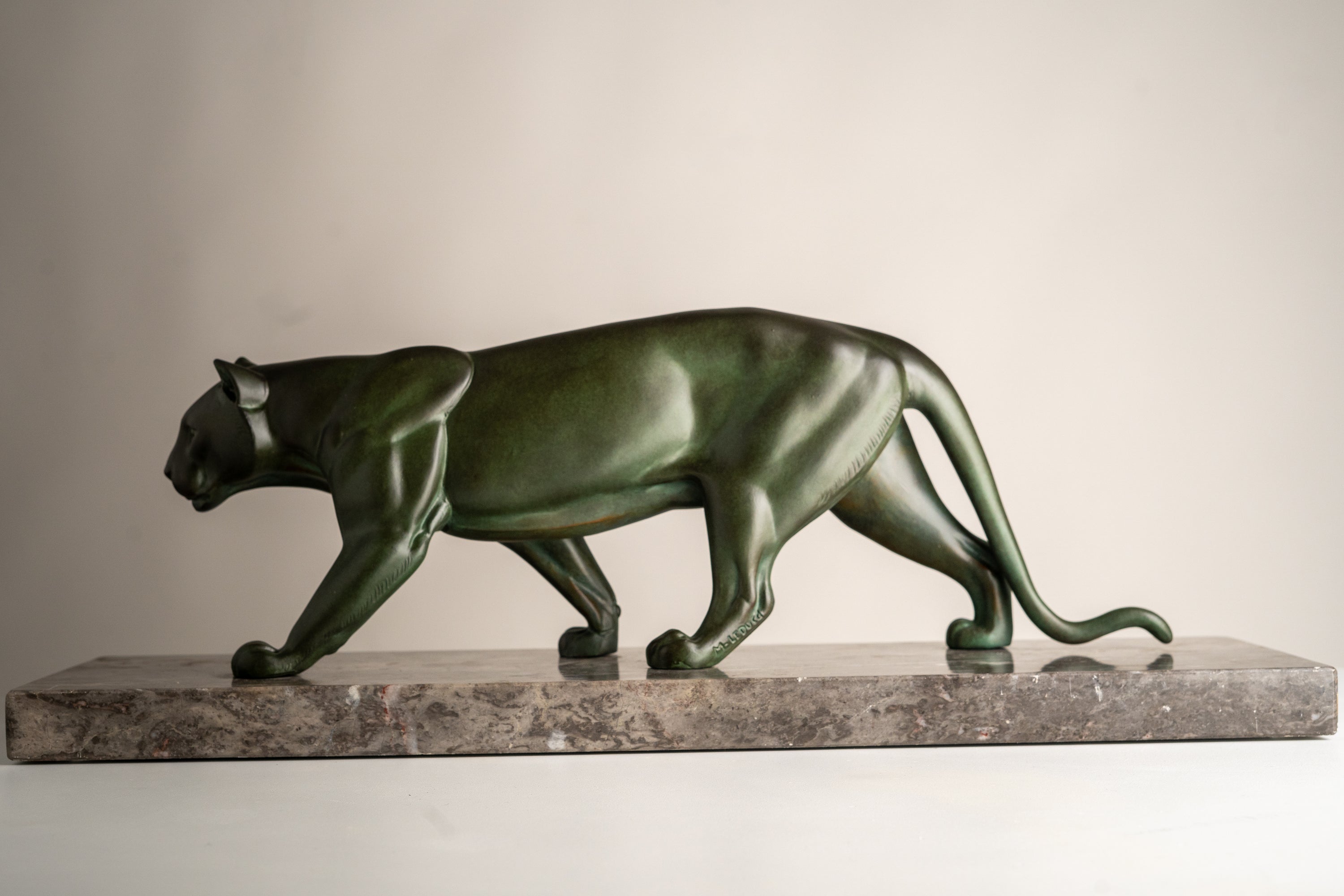 M. Leducq - Art Deco Sculpture of a Panther