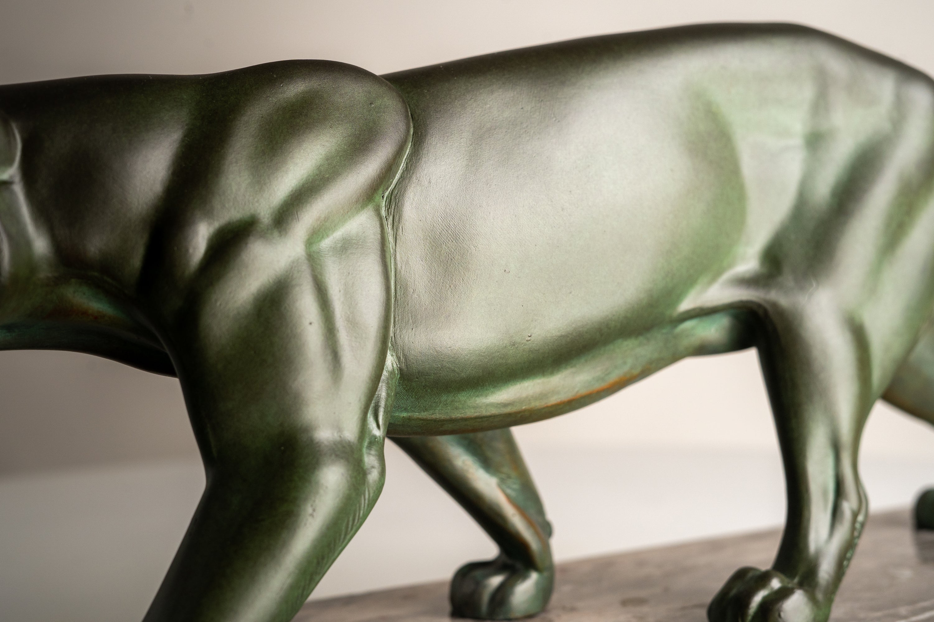 M. Leducq - Art Deco Sculpture of a Panther