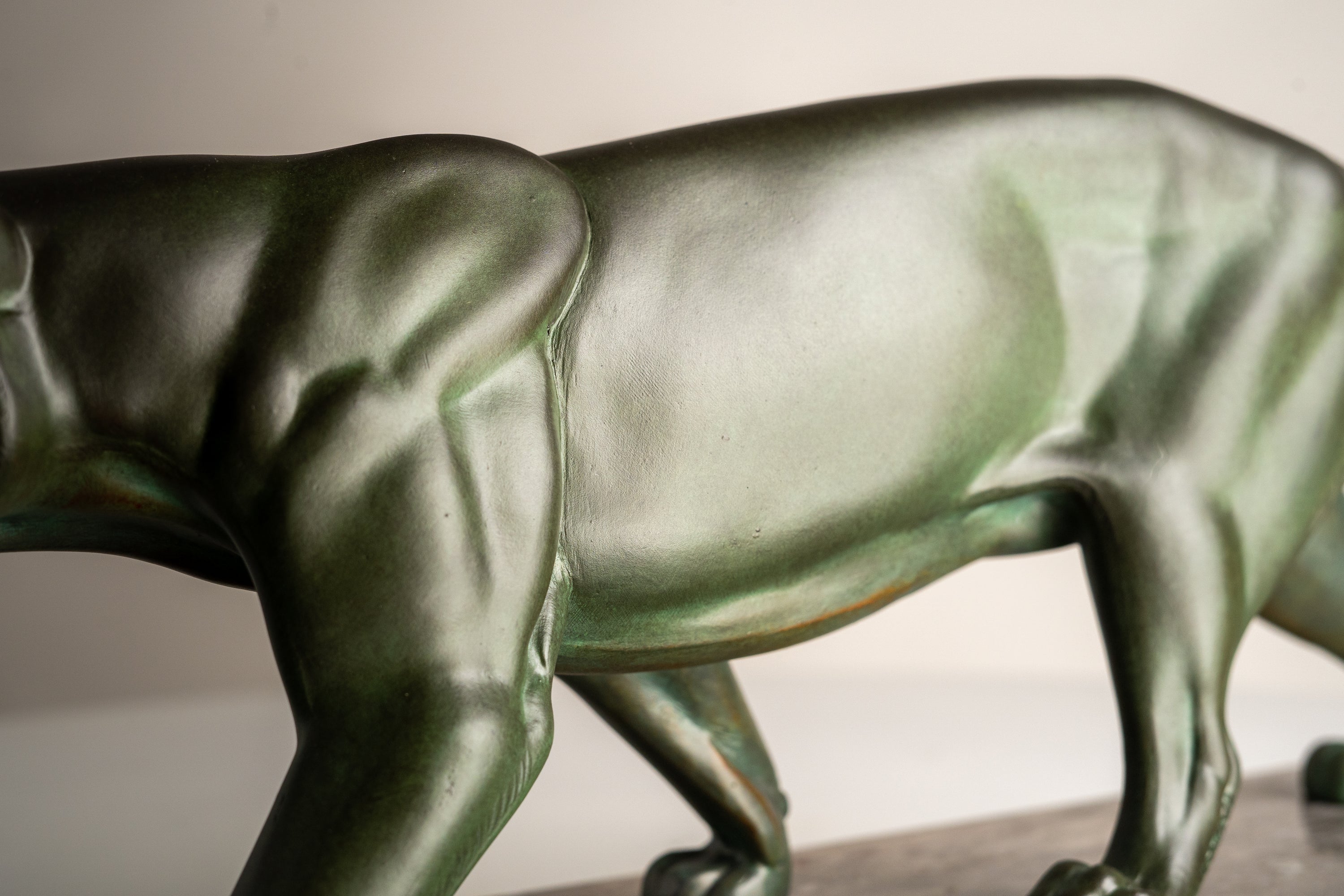 M. Leducq - Art Deco Sculpture of a Panther